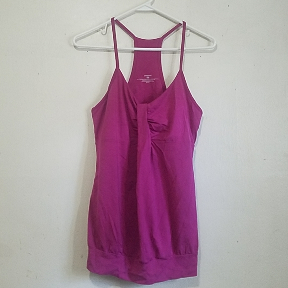Patagonia Magenta Workout Tank - Picture 2 of 8
